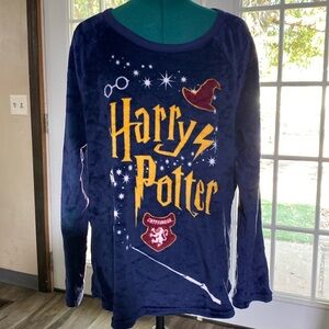 Harry Potter Sweatshirt 100 percent polyester- Size XL